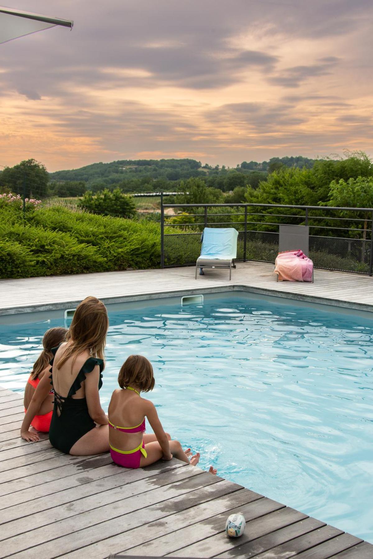 Maison D'Hotes La Maison De Leopold Terrasson 외부 사진
