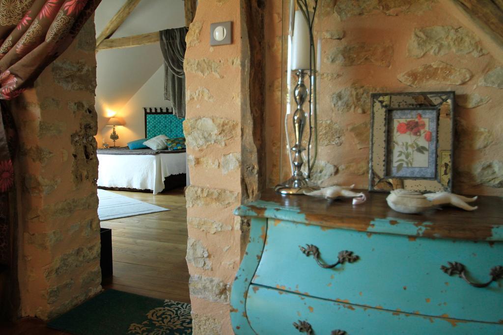 Maison D'Hotes La Maison De Leopold Terrasson 외부 사진